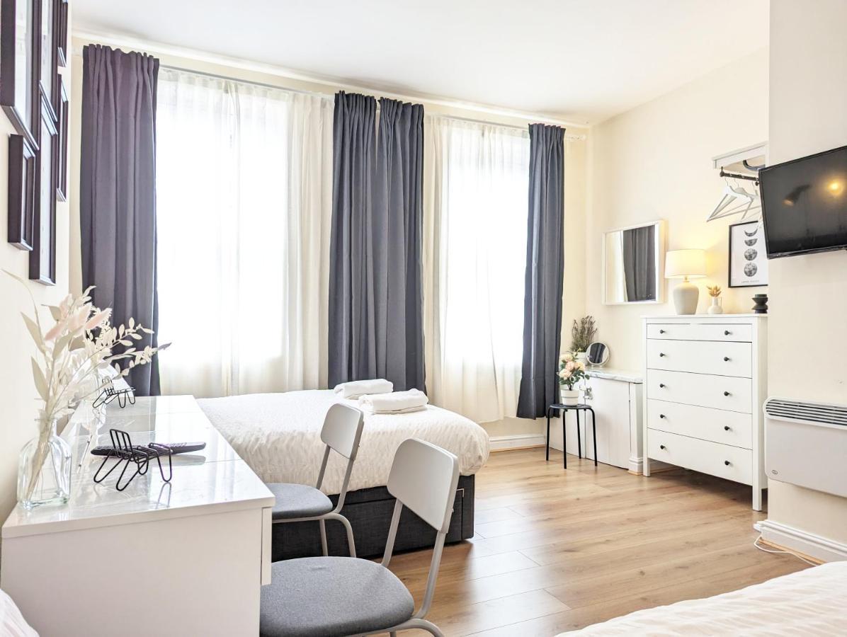 Guest Rooms In Anfiled Near Stadium, Free Parking Liverpool Ngoại thất bức ảnh