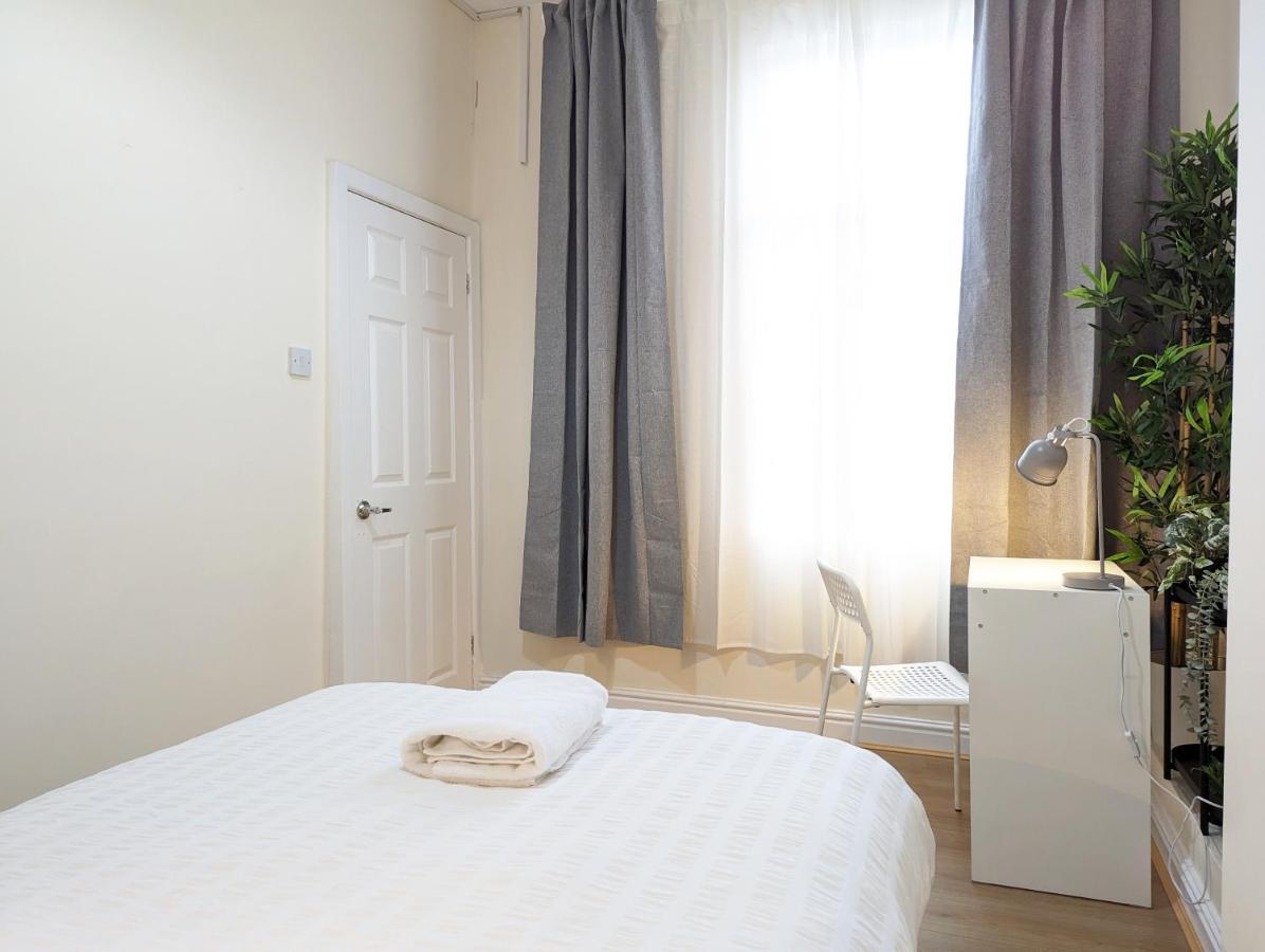 Guest Rooms In Anfiled Near Stadium, Free Parking Liverpool Ngoại thất bức ảnh